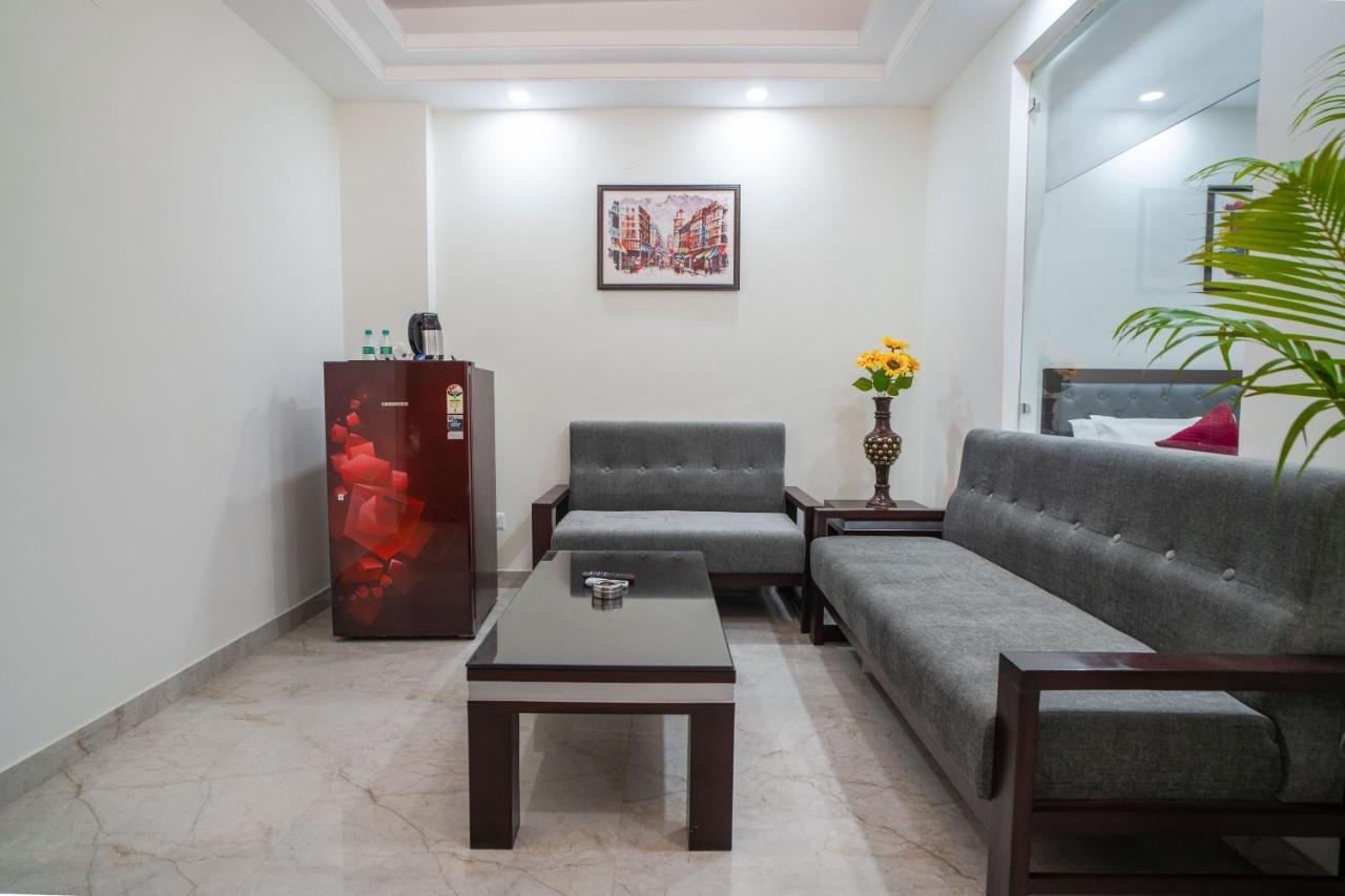 The Lodgers 1 Bhk Serviced Apartment Golf Course Road Gurgaon Luaran gambar