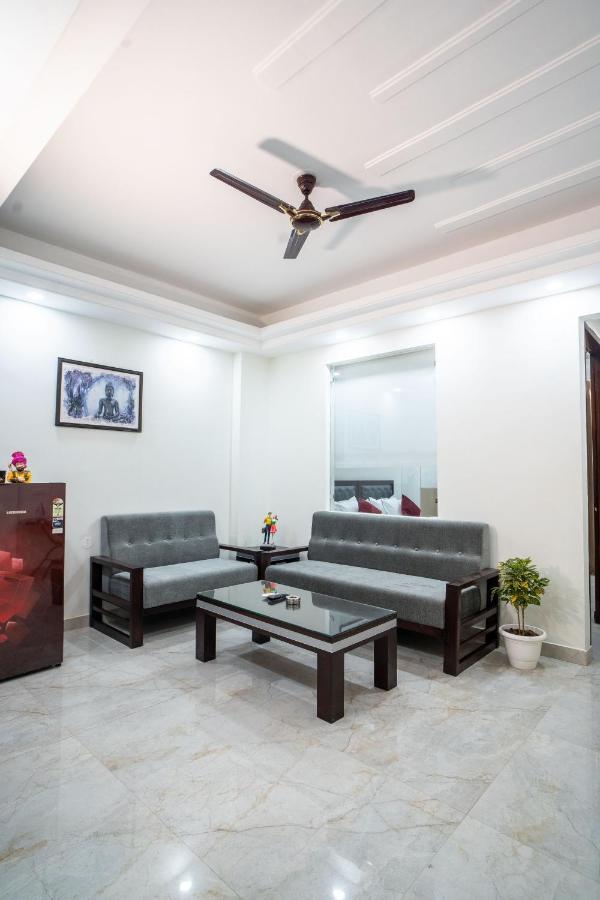 The Lodgers 1 Bhk Serviced Apartment Golf Course Road Gurgaon Luaran gambar