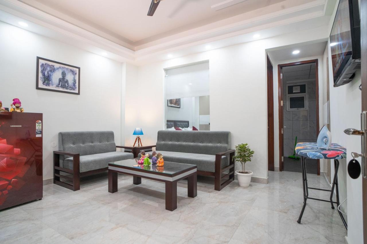 The Lodgers 1 Bhk Serviced Apartment Golf Course Road Gurgaon Luaran gambar