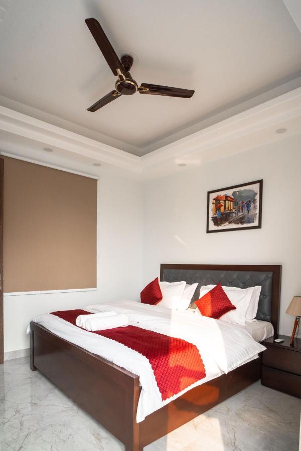 The Lodgers 1 Bhk Serviced Apartment Golf Course Road Gurgaon Luaran gambar