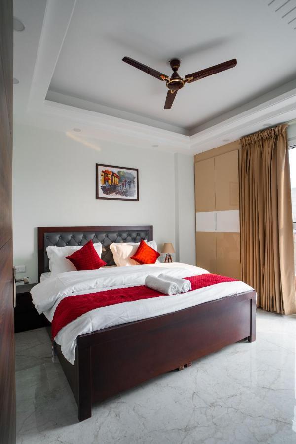 The Lodgers 1 Bhk Serviced Apartment Golf Course Road Gurgaon Luaran gambar