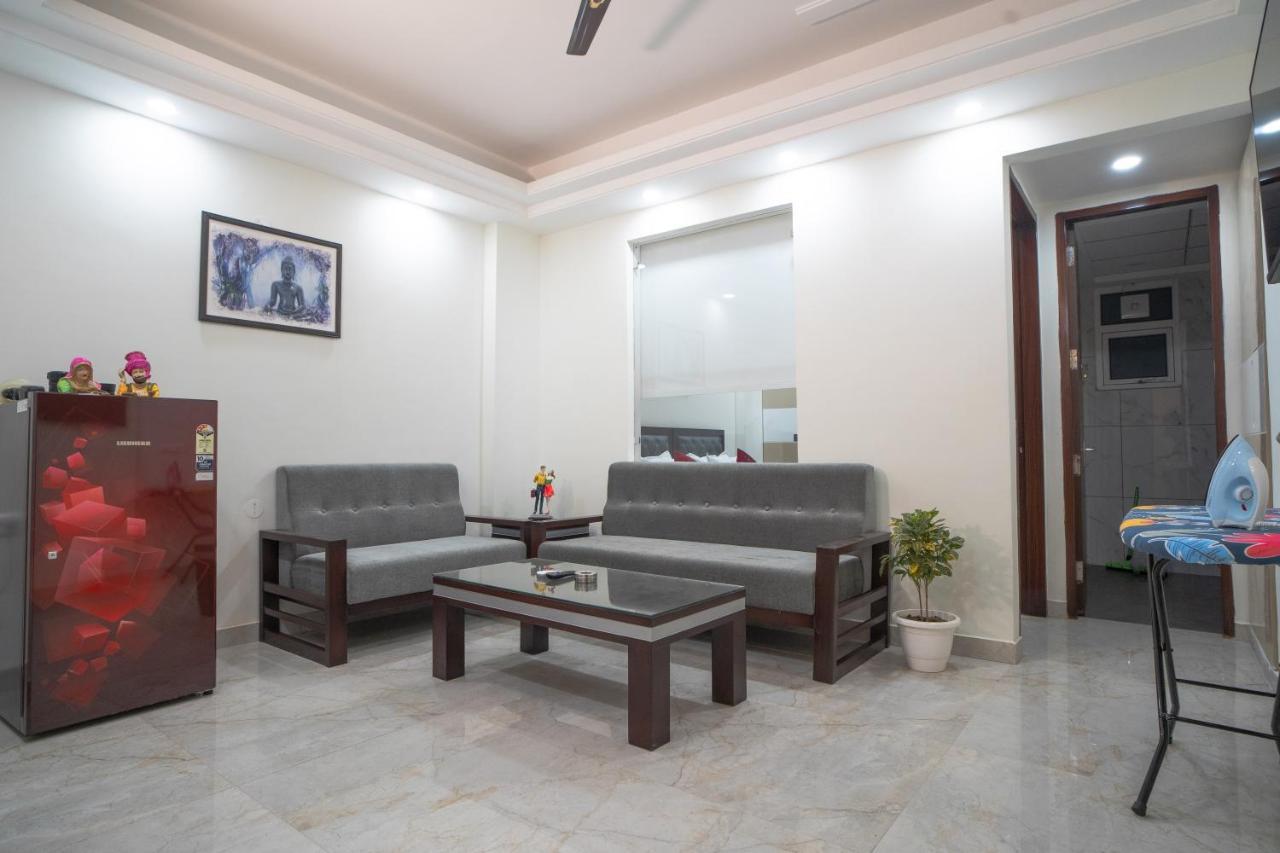 The Lodgers 1 Bhk Serviced Apartment Golf Course Road Gurgaon Luaran gambar